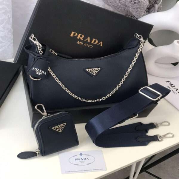 ⁦شنطة نسائية انيقة من ماركة برادا PRADA⁩ - الصورة ⁦4⁩